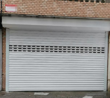 车库保温卷帘门